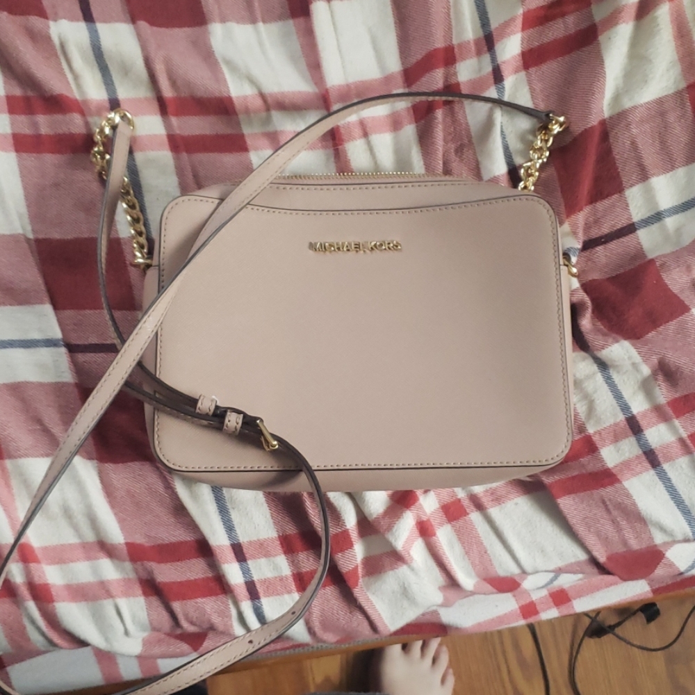 Michael kors purse